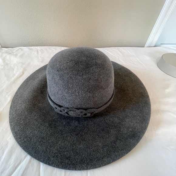 Helen Kaminski Abigail Felted Rabbit Fur Hat Gray - Picture 6 of 10